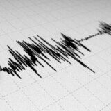 Trema ancora la terra dei Campi Flegrei. Un nuovo evento sismico è avvenuto stamattina alle 10.46 ed è stato avvertito dai residenti