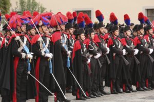 2milioni di euro spariti dai conti della Caserma . Gli investigatori del comando provinciale di Napoli puntano ora la loro attenzione