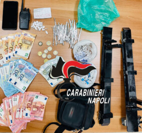 Altro arresto per droga al Parco Verde di Caivano per i Carabinieri della locale Tenenza. A finire in manette un 35enne del posto