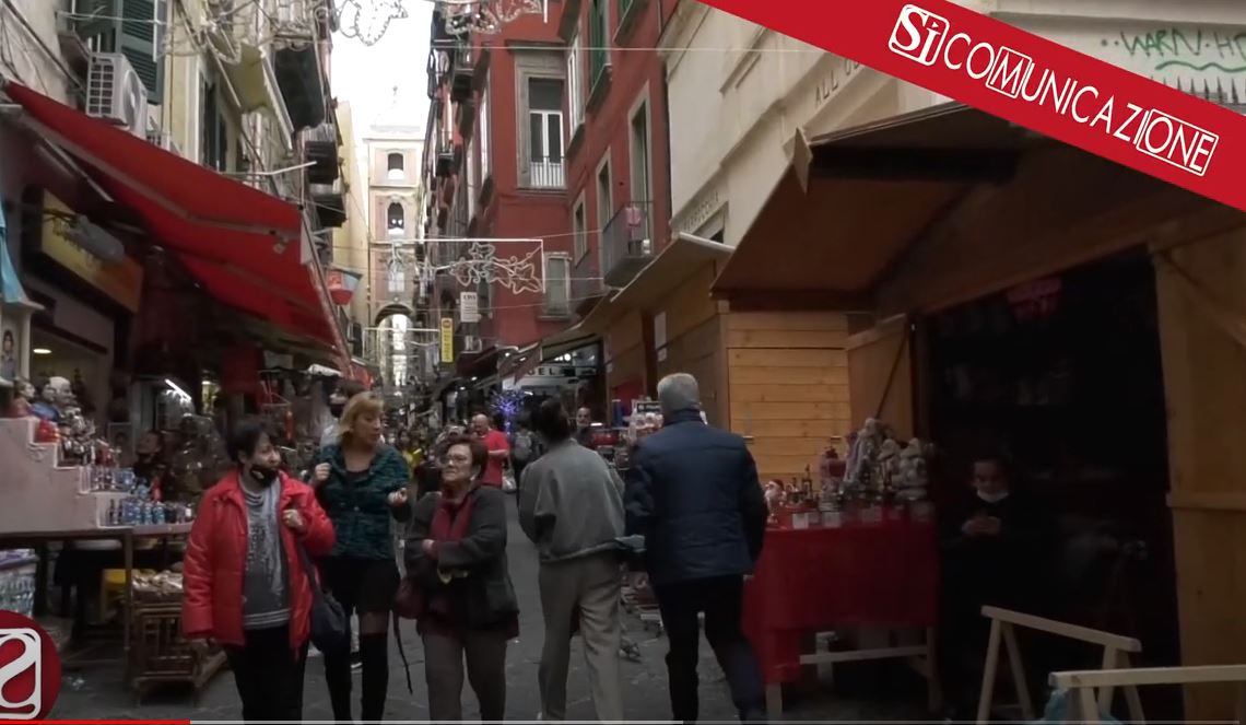 Inaugurazione oggi alle 17 della 150esima Fiera di Natale di San Gregorio Armeno, la più antica al mondo, con le bancarelle allestite assieme