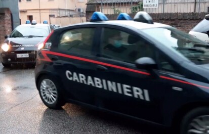 Ieri pomeriggio a Casalnuovo i Carabinieri del nucleo investigativo di castello di cisterna hanno arrestato in flagranza di reato