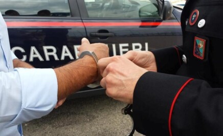 I Carabinieri della locale Compagnia di Marano hanno arrestato un 40enne del luogo già sottoposto ad un provvedimento