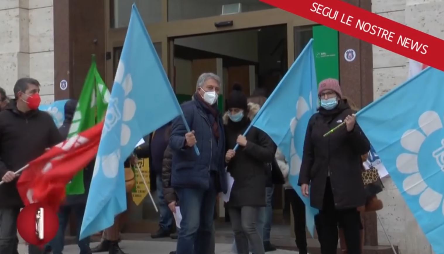 I lavoratori della Banca Nazionale del Lavoro hanno incrociano le braccia per la seconda giornata di sciopero Nazionale