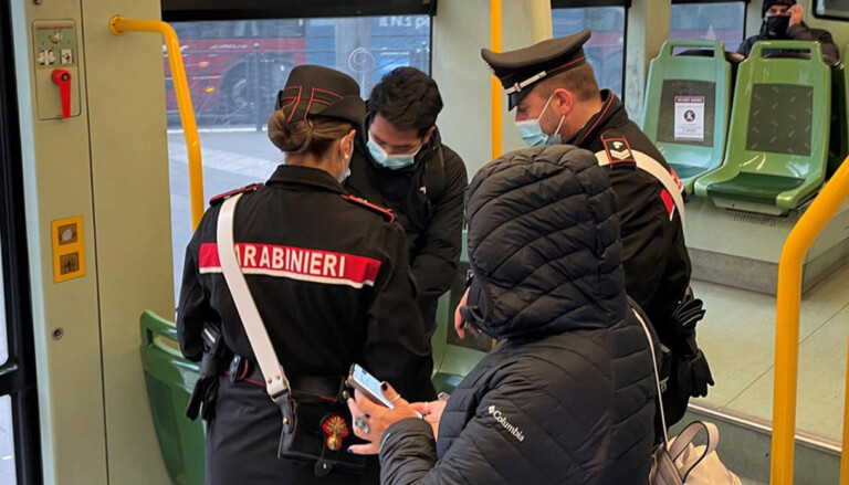 Sempre alta l’attenzione dei Carabinieri del Comando Provinciale di Napoli che in città e in provincia sono impegnati nelle verifiche