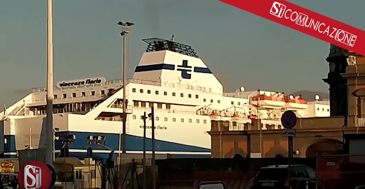 Nave da Palermo in quarantena nel