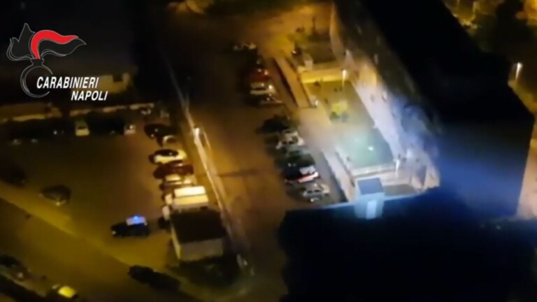 I Carabinieri della Compagnia di Torre del Greco hanno eseguito un’ordinanza di custodia cautelare in carcere, emessa dall’Ufficio