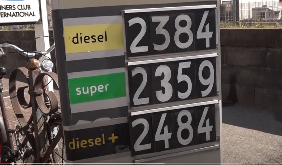 Il governo già nel prossimo consiglio dei ministri intende attuare delle misure per contenere l'aumento delle bollette