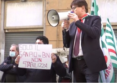 Prosegue lo stato di agitazione dei lavoratori del comparto sanitario, vessati da anni di mancata stabilizzazione dei contratti