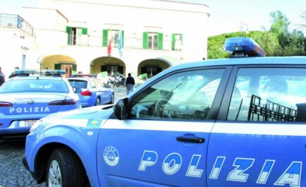 Con sette coltellate al cuore è morto Giovanni Guarino 19enne di Torre del Greco la lite è avvenuta in zona Leopardi