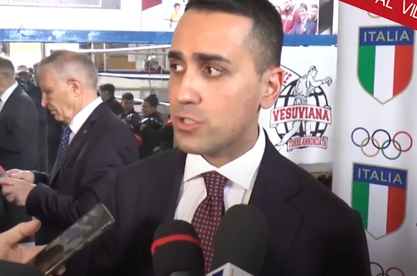 Una giornata di festa e di inclusione alla Boxe Vesuviana di Torre Annunziata dove ha fatto visita il ministro degli Esteri Luigi Di Maio