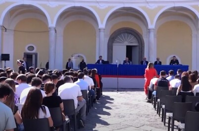 Da Ercolano parte un messaggio di pace e legalità A Villa Campolieto insieme a tutti gli studenti del territorio viene sancito un nuovo patto