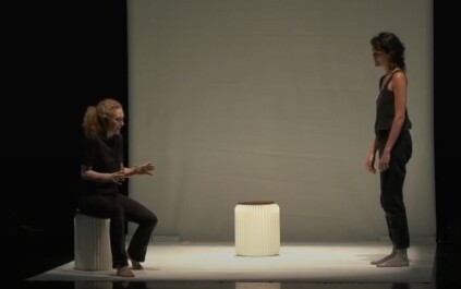 l’Intervista spettacolo di Pascal Rambert, andato in scena a Napoli nel cortile della Reggia di Capodimonte per il Campania Teatro Festival