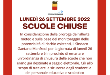 Maltempo a Napoli Chiusura scuole