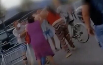 Violenta volgare rissa camposano supermarket donne