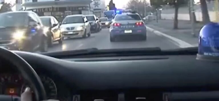 abusi sessuali minorenni medico sport caserta arresti domiciliari