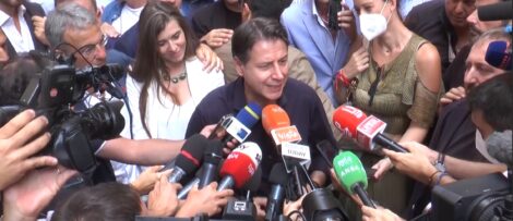 conte elezioni politiche napoli