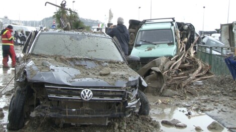 donna morta decina dispersi Ischia