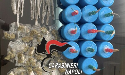 Carabinieri casalnuovo bombe