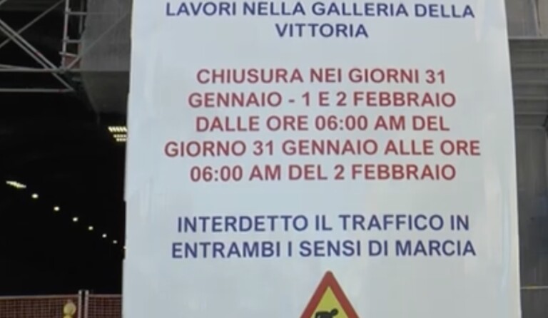 Traffico paralizzato per i lavori