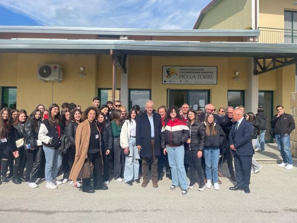 L'Assessorato regionale alla Sicurezza organizza alla Stazione Marittima di Napoli il Secondo Forum Espositivo sui beni confiscati