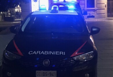 Controllo Carabinieri Piazza Garibaldi