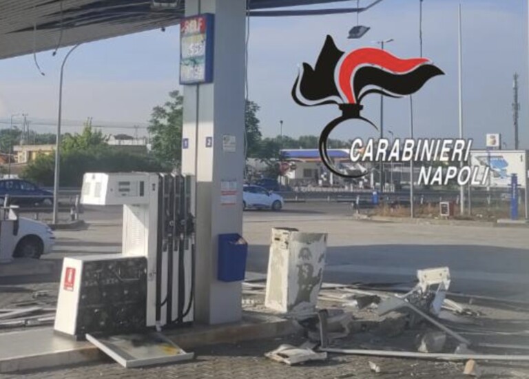 Pompa Benzina Ponticelli esplosione Barra