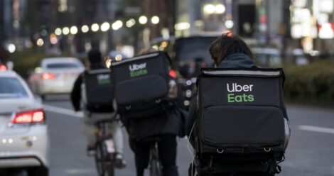 uber eats dice addio al mercato italiano