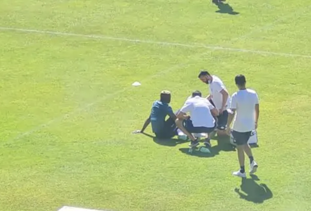 Osimhen esce campo infortunio