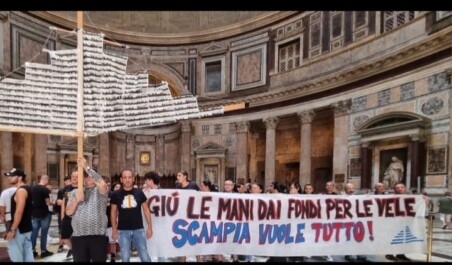 taglio fondi pnrr, il comitato vele di scampia ha occupato il pantheon