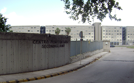 Carcere secondigliano Napoli