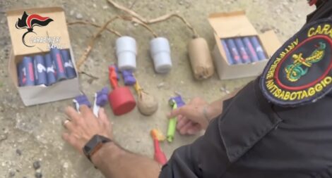 sequestro di polvere da sparo e botti illegali