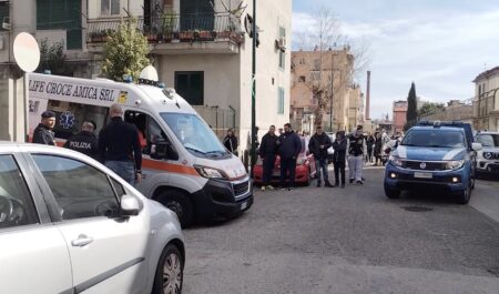 omicidio suicidio femminicidio moglie san giovanni coltellate