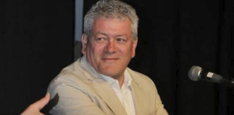 Si è spento in ospedale a Giugliano l'attore e produttore Gaetano Di Vaio, noto per aver lavorato alla serie di successo Gomorra
