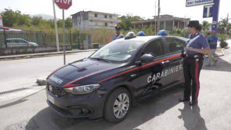 Non era neppure maggiorenne l'ultima vittima della strada del napoletano. L'incidente mortale, stanotte, con il 17enne spirato dopo poco