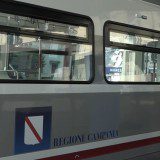 ritardi treni metropolitana disagi trasporto pubblico eav