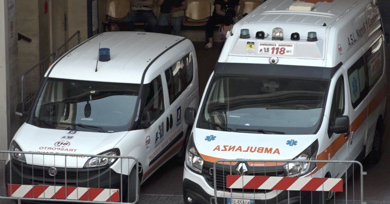 ambuanza malasanità portici donna morta operazione chirurgica