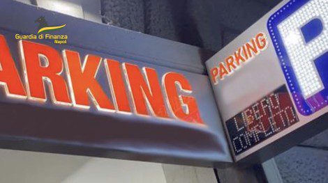 parcheggi abusivi napoli guardia di finanza