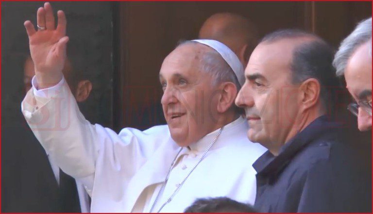 papa francesco morto napoli sicomunicazione