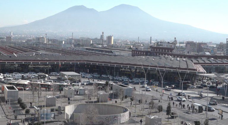 stazione piazza garibaldi trenitalia ferrovie guasto tecnico problema treni ritardo alta velocità