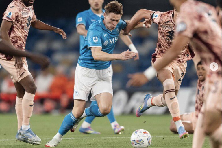 Napoli Torino 2-0 al Maradona e la squadra di Conte prende il largo