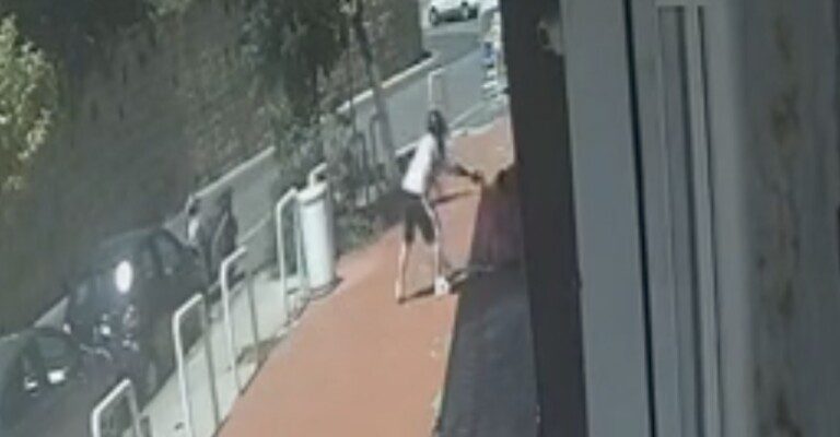 scippo rapina via jannelli video telecamere borrelli