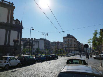 omicidio 27enne accoltellato porta capuana via poerio piazza garibaldi