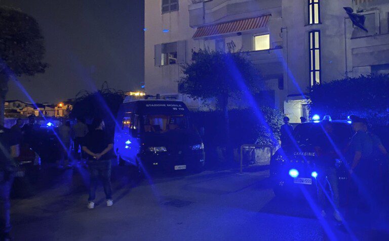 omicidio poliziotto melito carabinieri notte