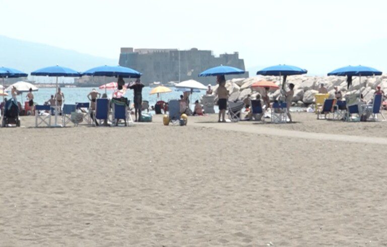spiaggia lido mappatella napoli