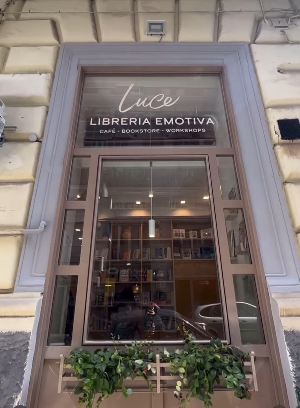 luce libreria emotiva