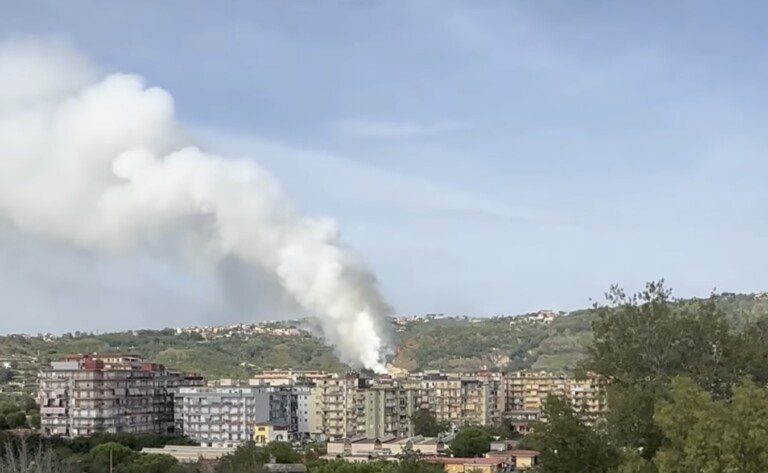 esplosione pianura incidente fabbrica fuochi d'artificio