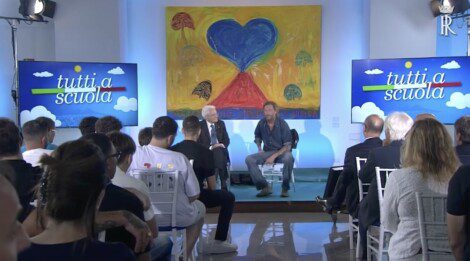 presidente mattarella napoli scuola