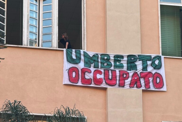 Liceo umberto occupato