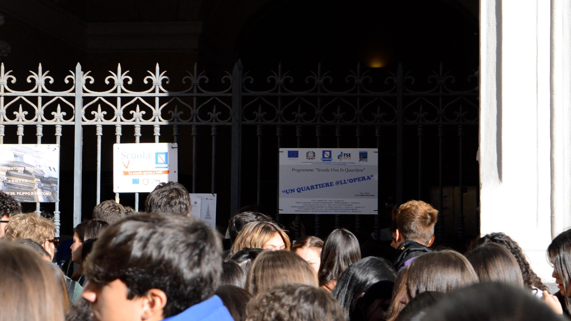 liceo genovesi occupato gaza