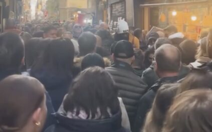 centro storico napoli turisti